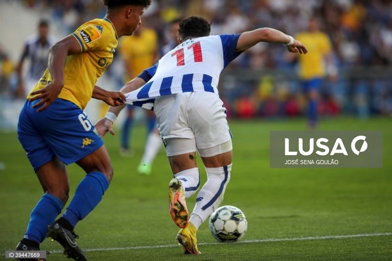 FC Porto empata com Estoril Praia (1-1), em jogo da I Liga portuguesa de futebol