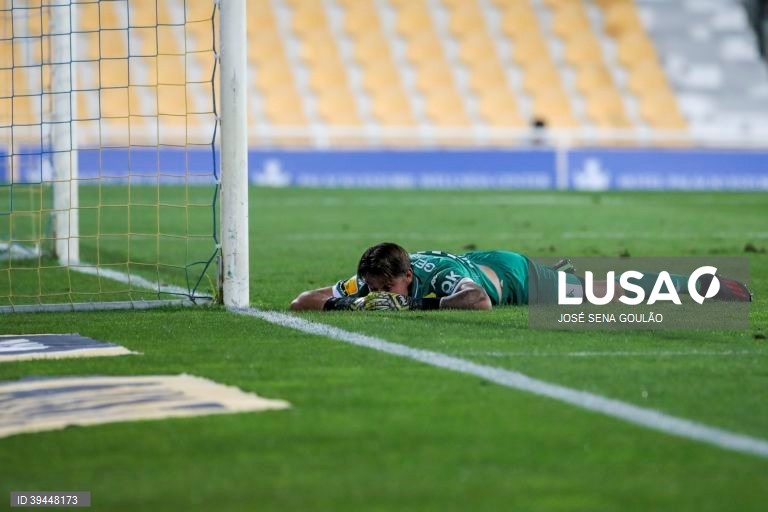 FC Porto empata com Estoril Praia (1-1), em jogo da I Liga portuguesa de futebol