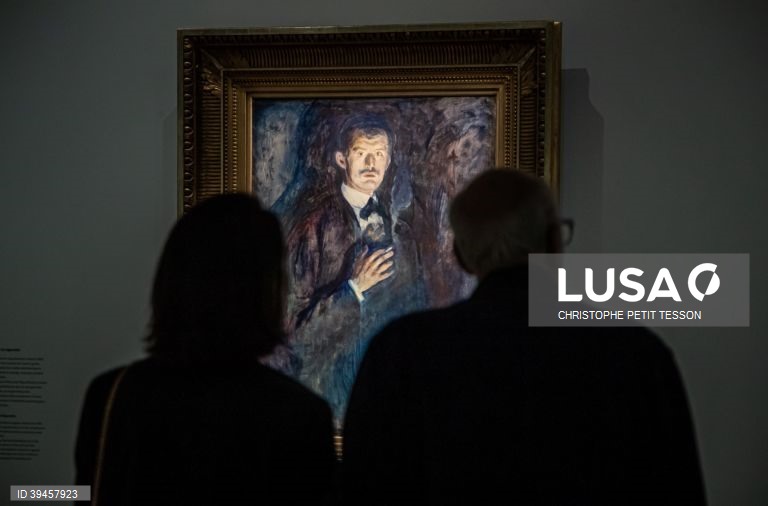 Exposição do pintor norueguês Edvard Munch no Museu d'Orsey em Paris