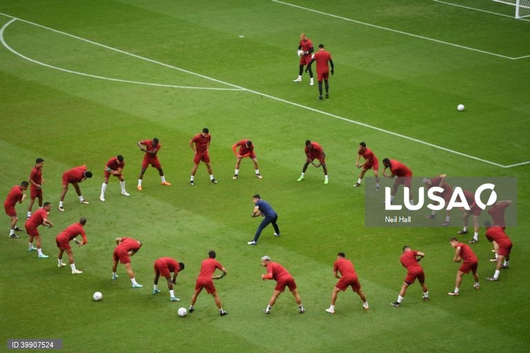 Mundial Qatar 2022: Japão vs Costa Rica.