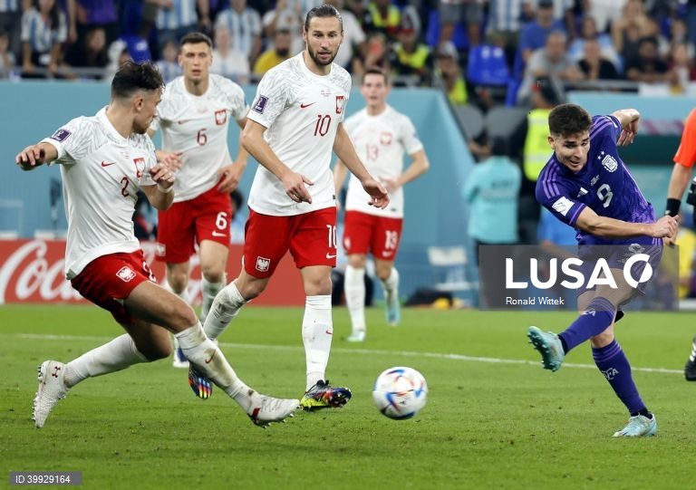 Mundial 2022: Polónia vs Argentina