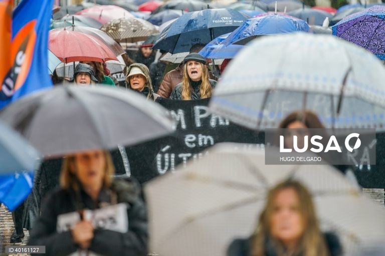 Greve nacional de professores por distritos: concentração em Braga