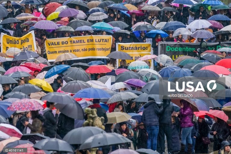 Greve nacional de professores por distritos: concentração em Braga