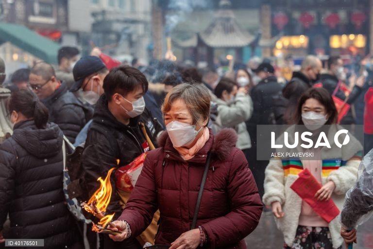 Xangai: Orações para o Ano Novo Chinês