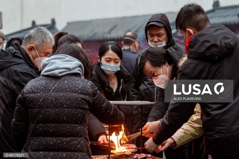 Xangai: Orações para o Ano Novo Chinês