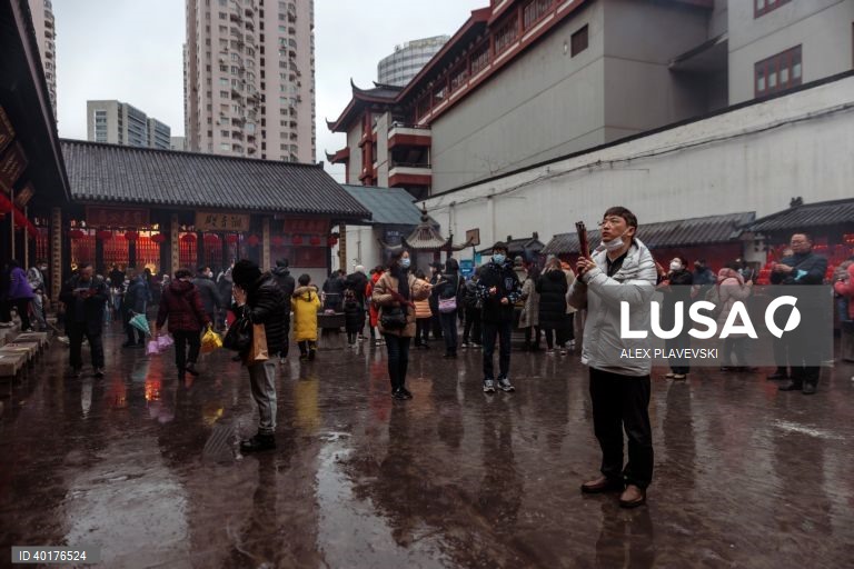 Xangai: Orações para o Ano Novo Chinês