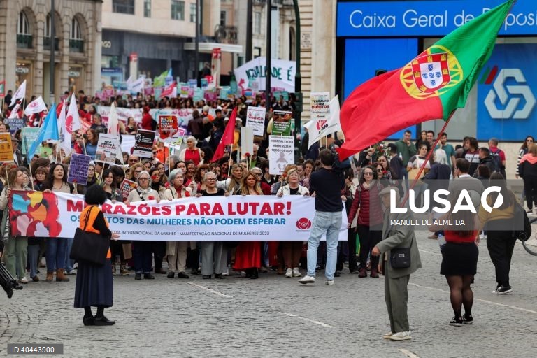 Manifestação Nacional de Mulheres em Lisboa