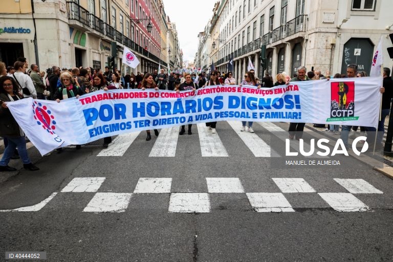 Manifestação Nacional de Mulheres em Lisboa