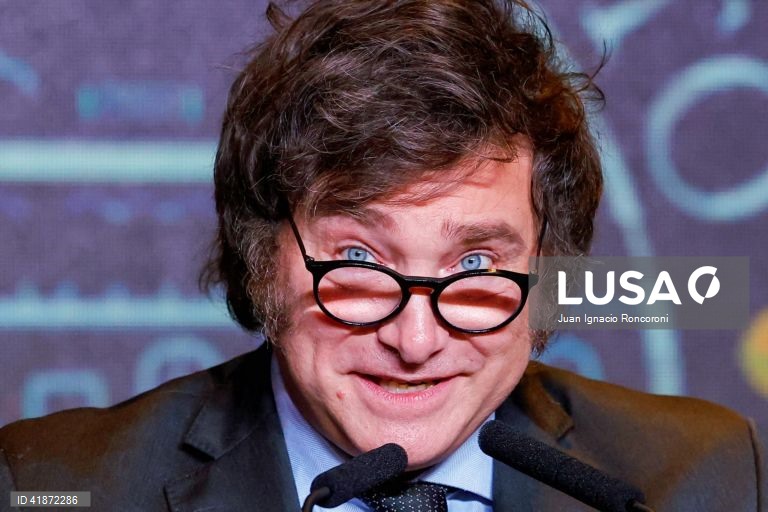 Argentina: Candidato presidencial Milei vence segunda volta das eleições.