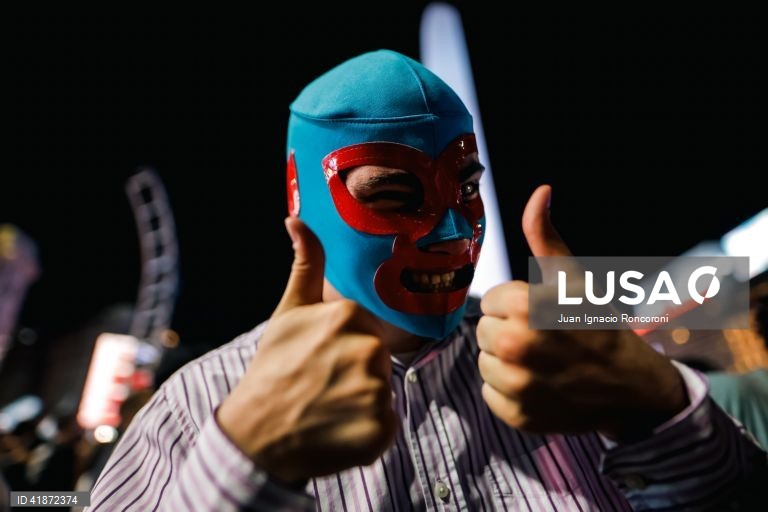 Argentina: Candidato presidencial Milei vence segunda volta das eleições.