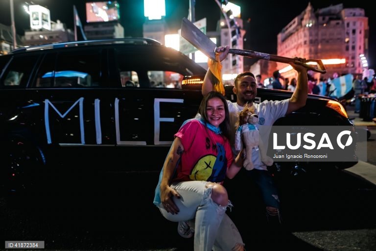 Argentina: Candidato presidencial Milei vence segunda volta das eleições.