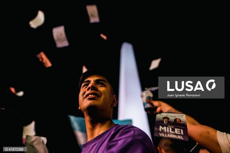 Argentina: Candidato presidencial Milei vence segunda volta das eleições.