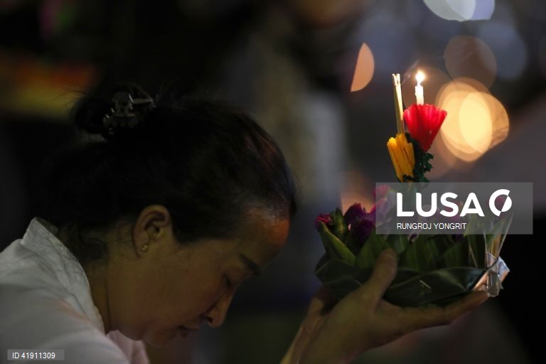 Tailândia: Festival Loy Krathong em Banguecoque
