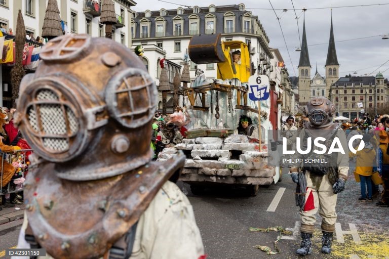 Início do carnaval em Lucerna