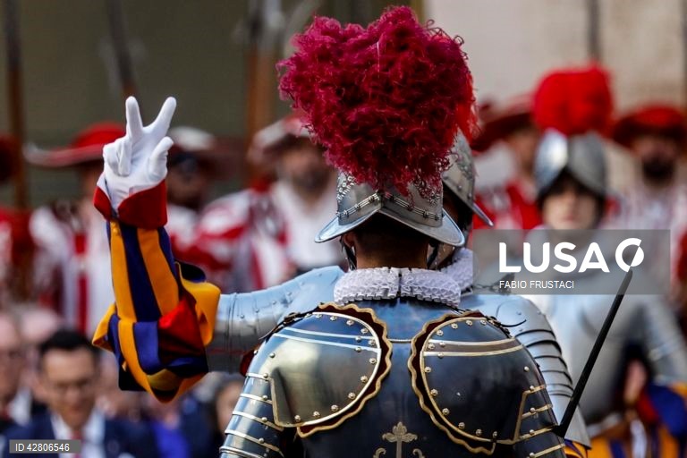 Vaticano: Juramento da Guarda Suiça