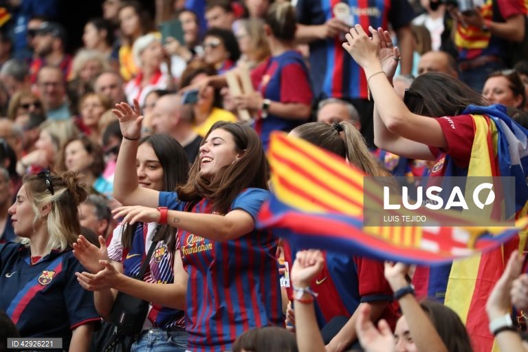 FC Barcelona vence Liga dos Campeões feminina de futebol
