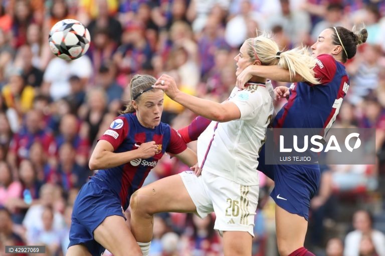 FC Barcelona vence Liga dos Campeões feminina de futebol
