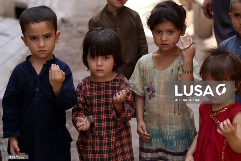 Campanha de vacinação contra a poliomielite no Paquistão