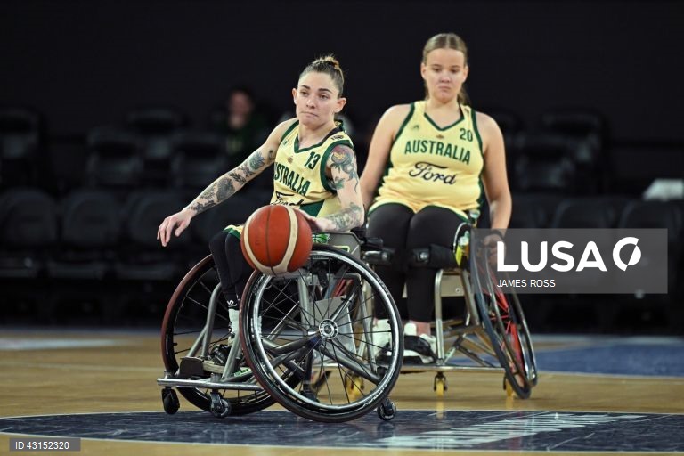 Basquete em cadeira de rodas feminino - Austrália vs Japão