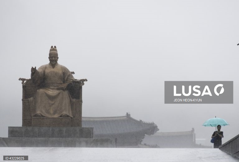 Coreia do Sul: Chuva forte em Seul