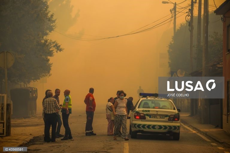 Durante o dia de hoje, a Autoridade Nacional de Emergência e Proteção Civil (ANEPC) registou mais de 120 fogos, que chegaram a ser combatidos por mais de 5.000 operacionais, apoiados por 1.500 viaturas e 39 meios aéreos, dois deles vindos de Espanha. 