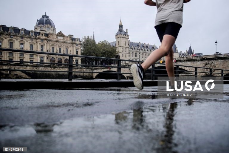 França em estado de alerta devido à tempestade Kirk que se desloca pela Europa