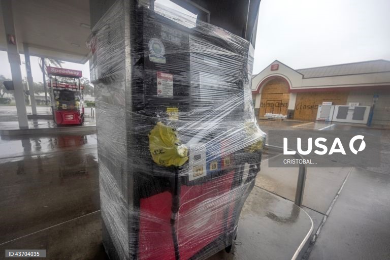 Passagem do furacão Milton pela Flórida