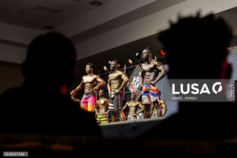 Quénia: Concurso de culturismo em Nairobi
