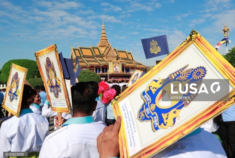 Camboja: 20º aniversário da coroação do Rei Sihamoni.