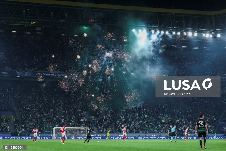 O Sporting sofreu hoje a primeira derrota na edição 2024/25 da Liga dos Campeões em futebol, ao ser goleado por 5-1 na receção aos ingleses do Arsenal, em encontro da quinta jornada da fase de liga.