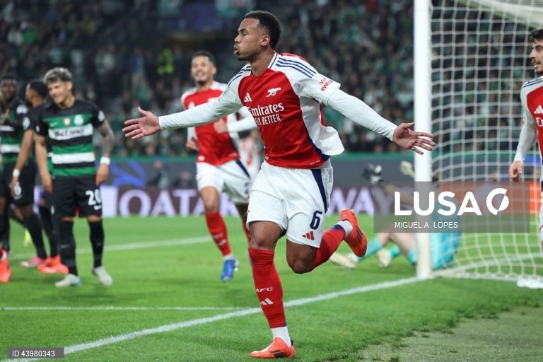 O Sporting sofreu hoje a primeira derrota na edição 2024/25 da Liga dos Campeões em futebol, ao ser goleado por 5-1 na receção aos ingleses do Arsenal, em encontro da quinta jornada da fase de liga.