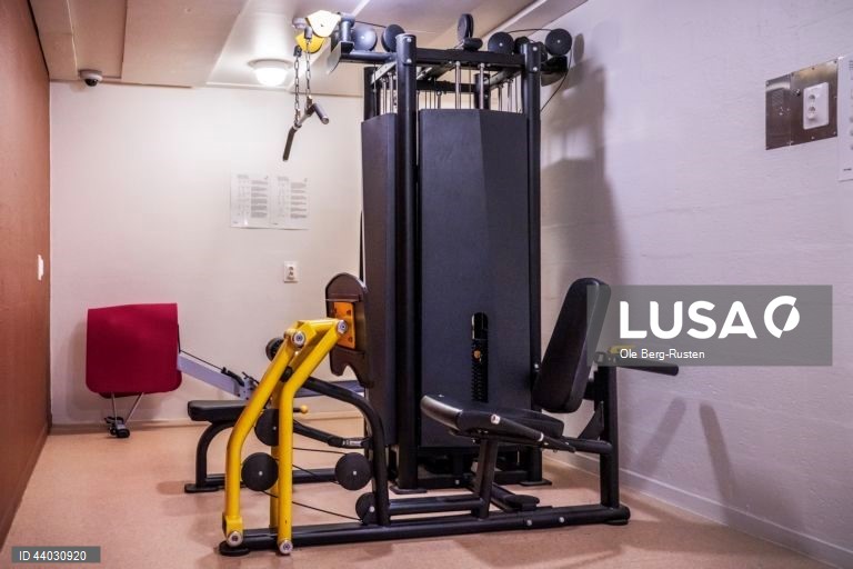 Prisão onde o assassino em massa neonazi norueguês Anders Behring Breivik está atualmente a cumprir a sua pena, na prisão de Ringerike em Tyristrand, Noruega. Breivik está a cumprir uma pena privativa de liberdade por ter matado um total de 77 pessoas em 2011, quando bombardeou os edifícios do governo em Oslo e, mais tarde, levou a cabo um tiroteio em massa num acampamento da Liga da Juventude dos Trabalhadores do Partido Trabalhista. 
