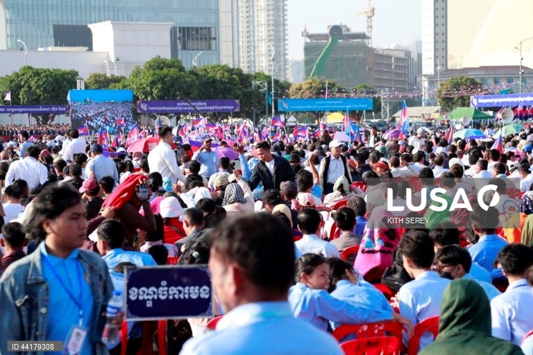 Camboja: Celebrações dos 46 anos do fim do regime khmer vermelho