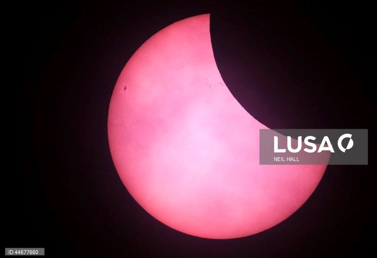Partial solar eclipse 