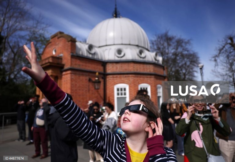 Partial solar eclipse 