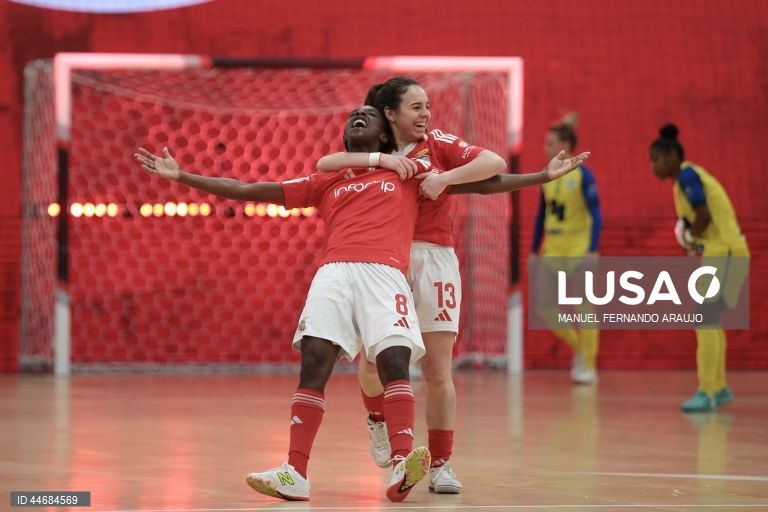 Futsal feminino: Benfica vence Nun`Álvares e conquista a Taça de Portugal