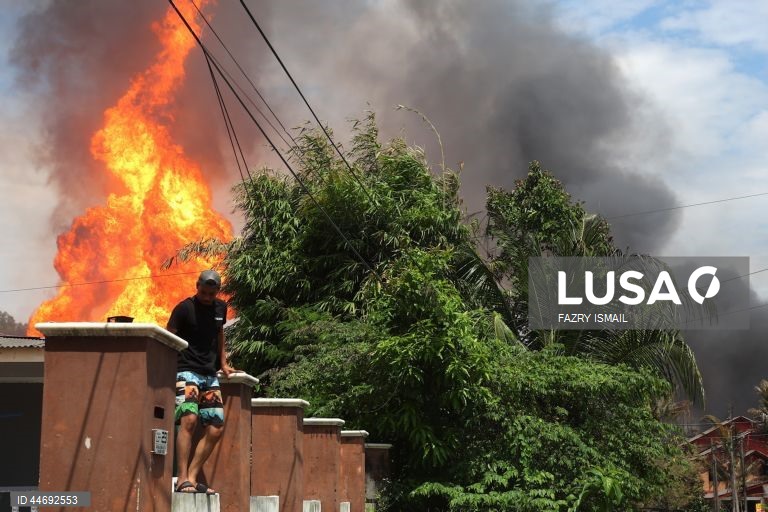 Incêndio em gasoduto na Malásia