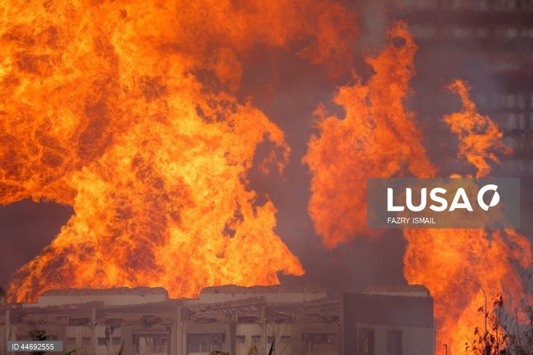Incêndio em gasoduto na Malásia