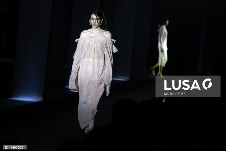 Barcelona Fashion Week em Espanha.