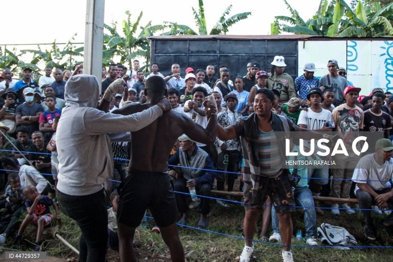 Madagáscar: Combates de Morengy, arte marcial tradicional, em Antananarivo