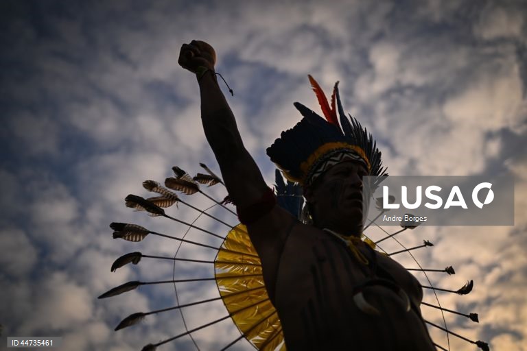 Brasil: Encontro de indígenas em Brasília