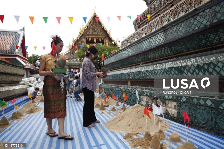 Tailândia: Festival Songkran em Banguecoque
