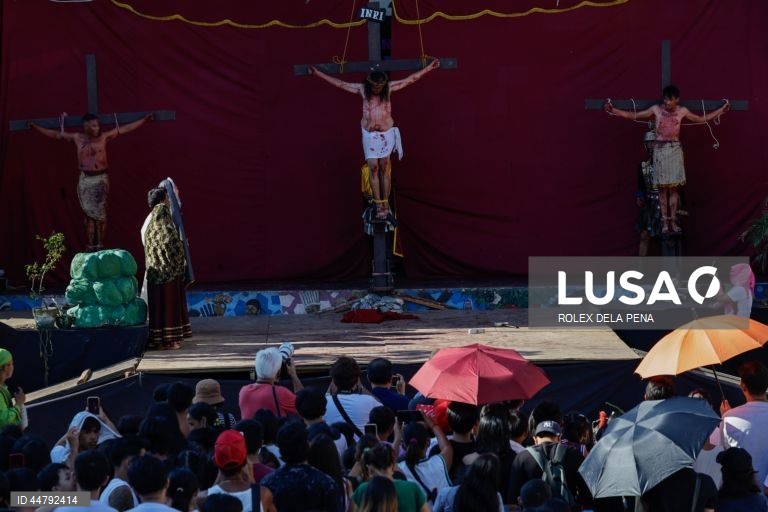 Filipinas: Católicos encenam cenas bíblicas para assinalar a Quinta-feira Santa do tempo da Quaresma