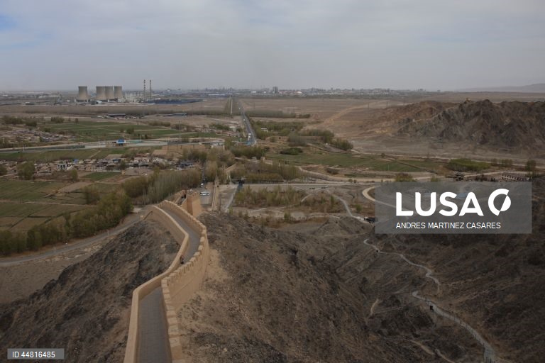 China: Cidade Fortaleza de Jiayuguan