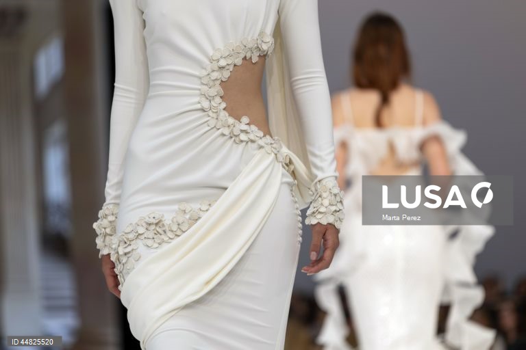 Espanha: Barcelona Bridal Fashion Week 2025