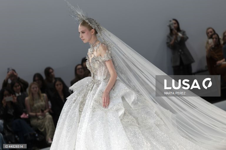 Espanha: Barcelona Bridal Fashion Week 2025