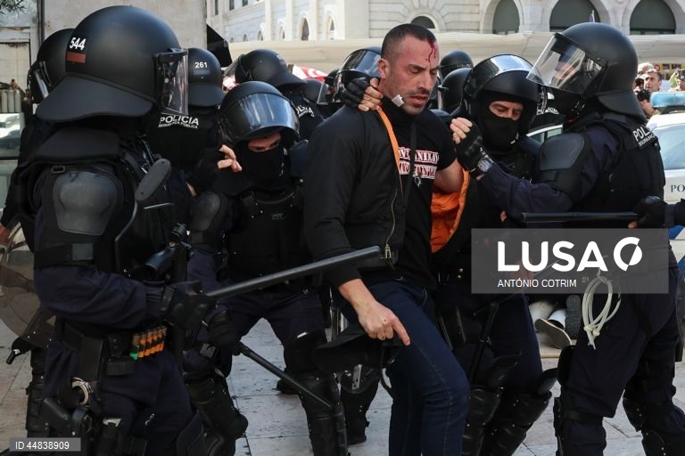 25 de Abril: Manifestação da extrema-direita em Lisboa