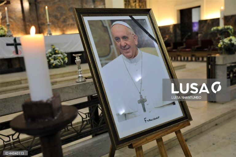 Moçambique: Missa de homenagem ao Papa Francisco em Maputo
