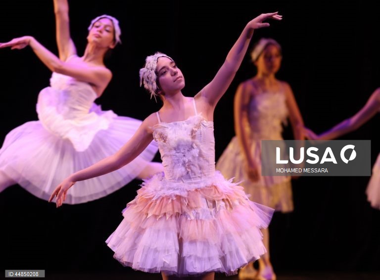 Tunísia: Celebração do Dia Internacional da Dança 2025