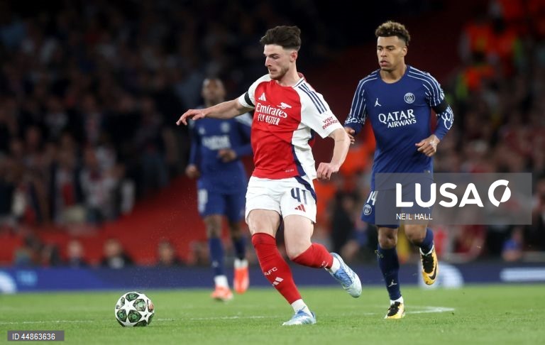 Futebol: Liga dos Campeões - Arsenal vs Paris Saint-Germain 